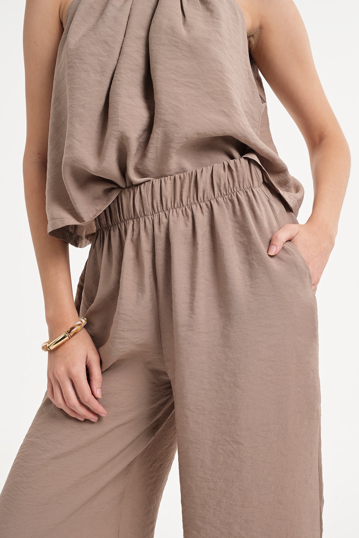 Solea Halter Yaka Takım