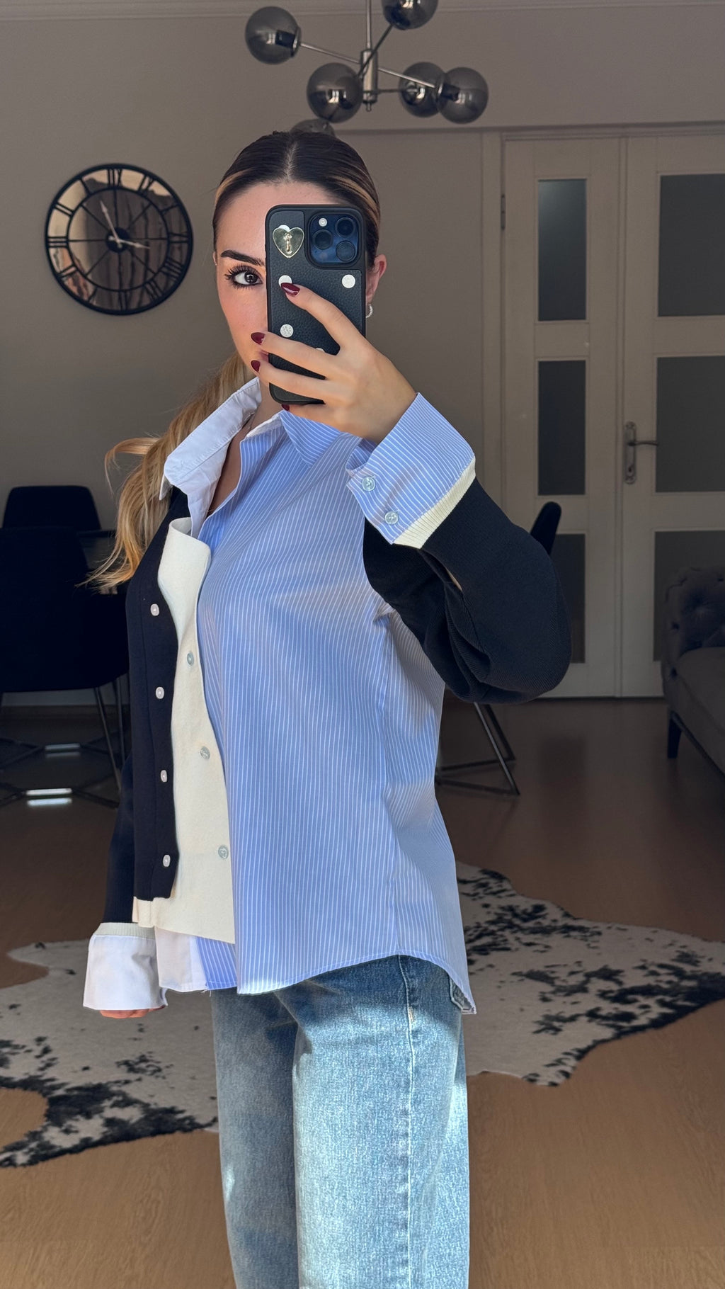 Triko Detaylı Asimetrik Çizgili Gömlek